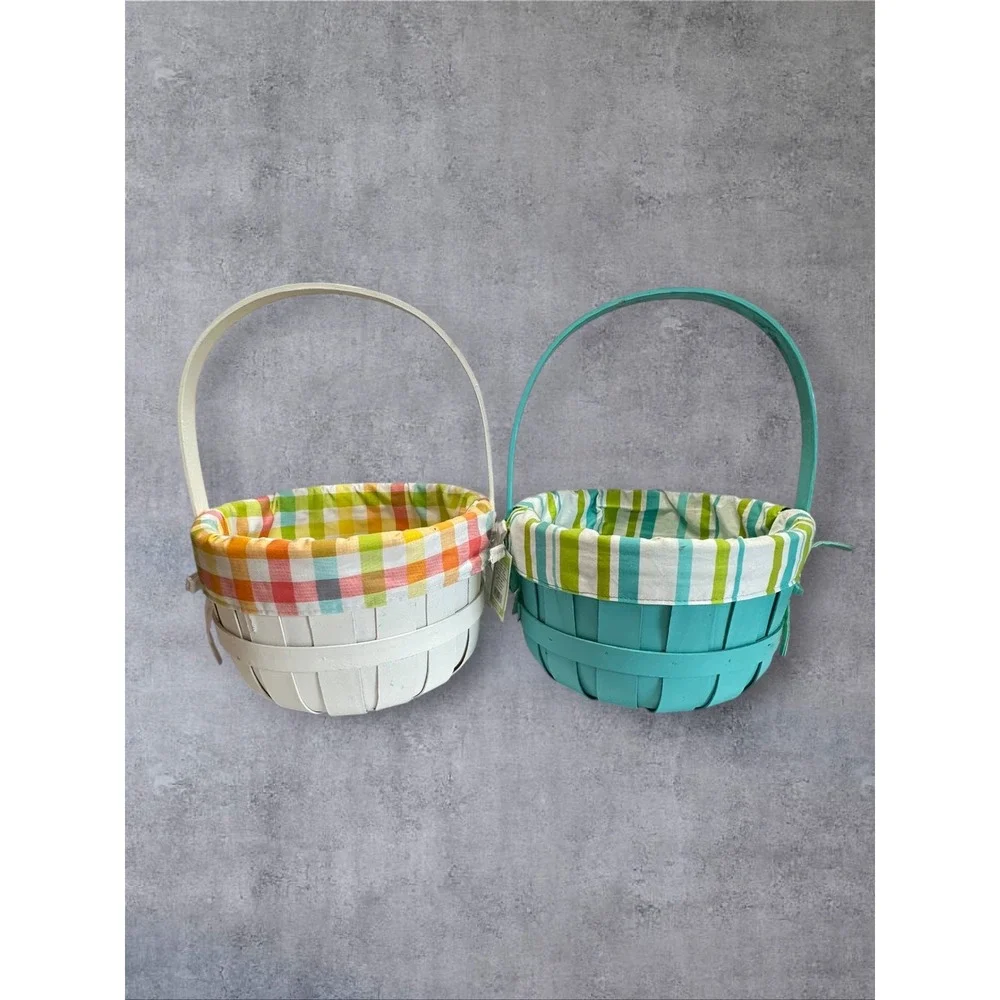 Baskets and Grass woven wood