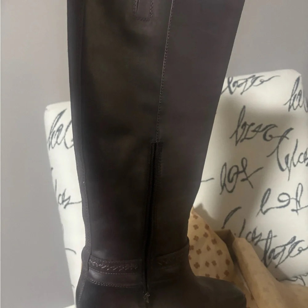 Lucky Brand stride confidence
