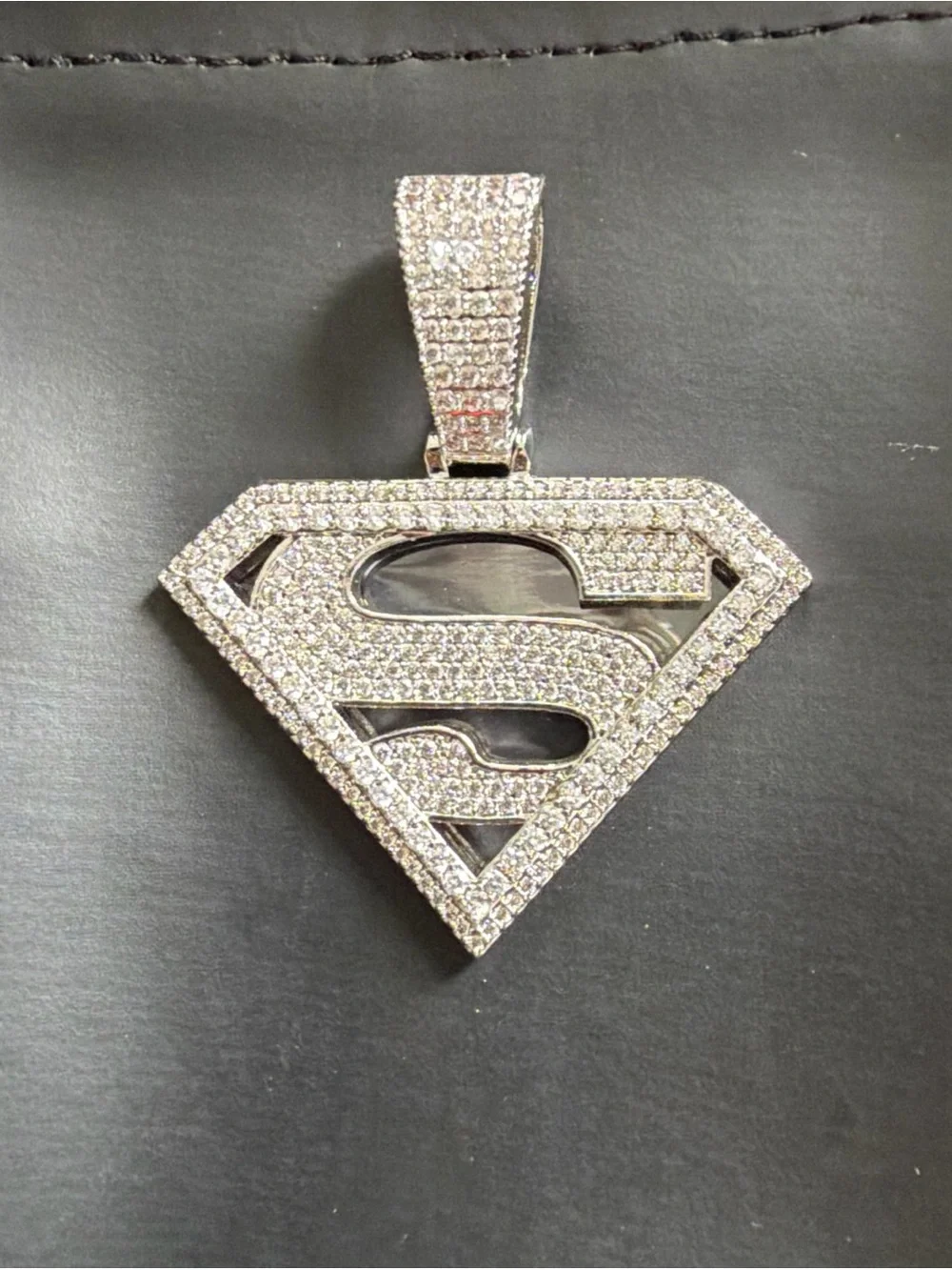 Cubic Zirconia Superman S Pendant - Silver Sparkle