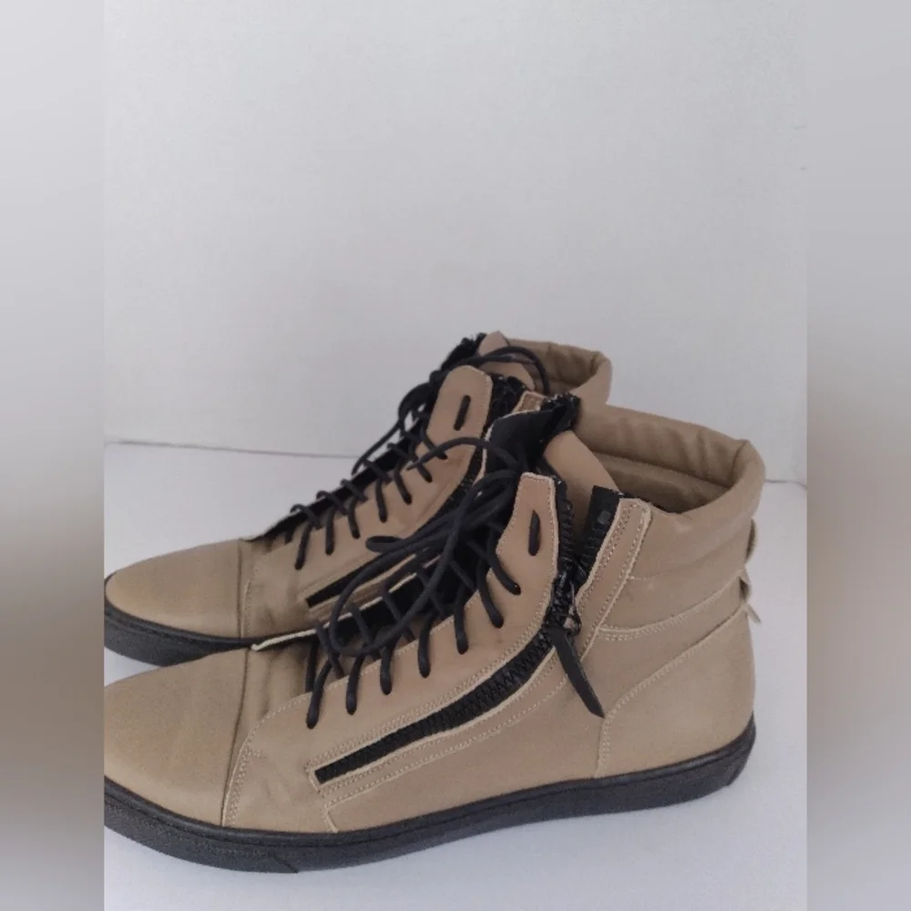 Kenneth Cole New York elevate your