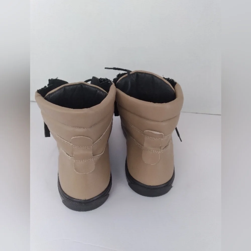 Kenneth Cole New York elevate your