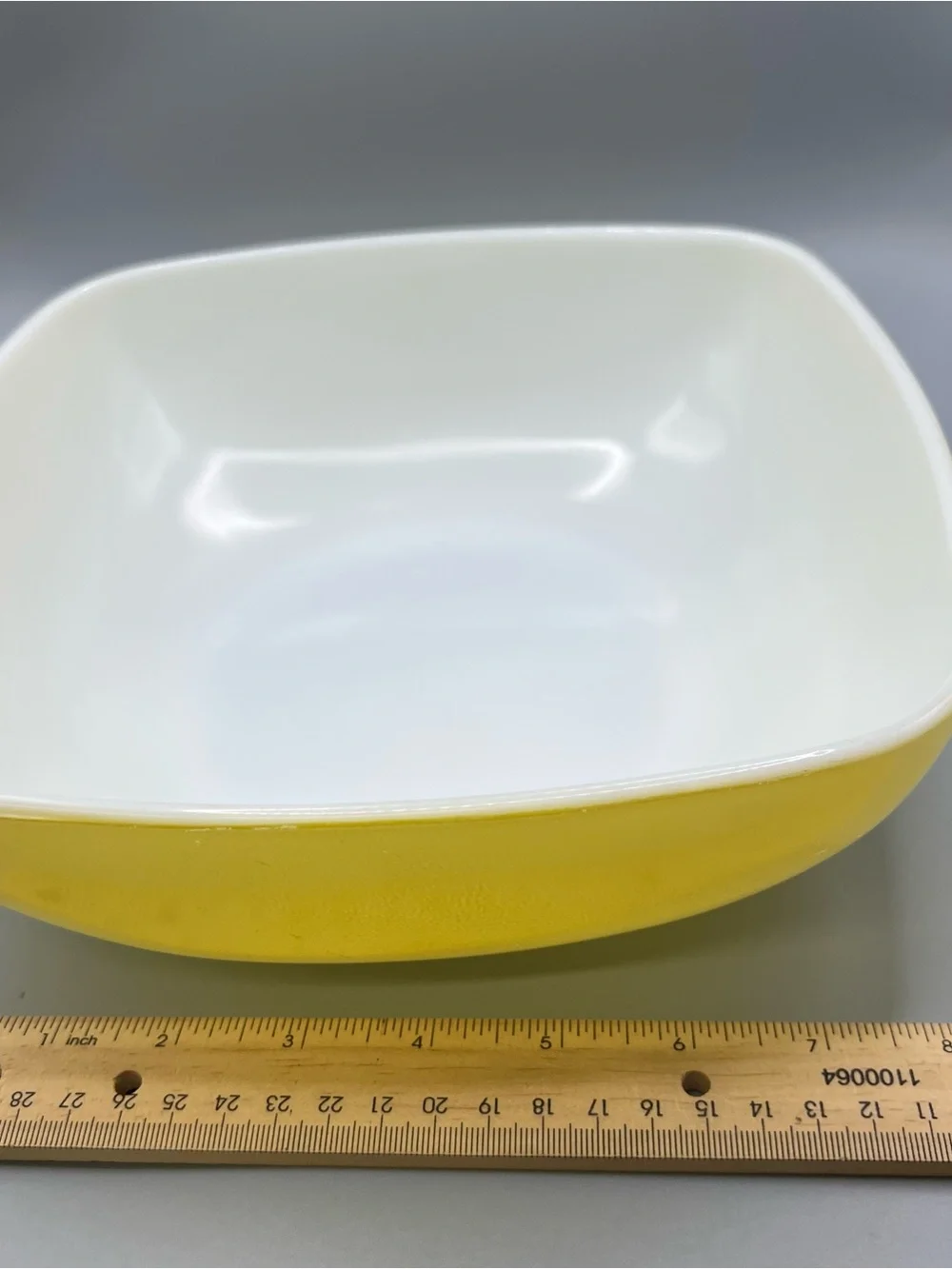 Pyrex ovenware square
