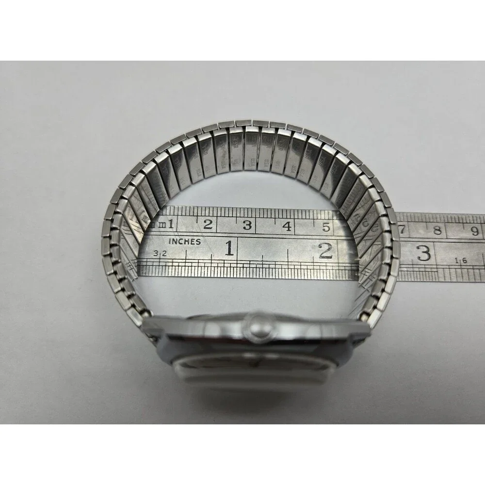 Timex item shows