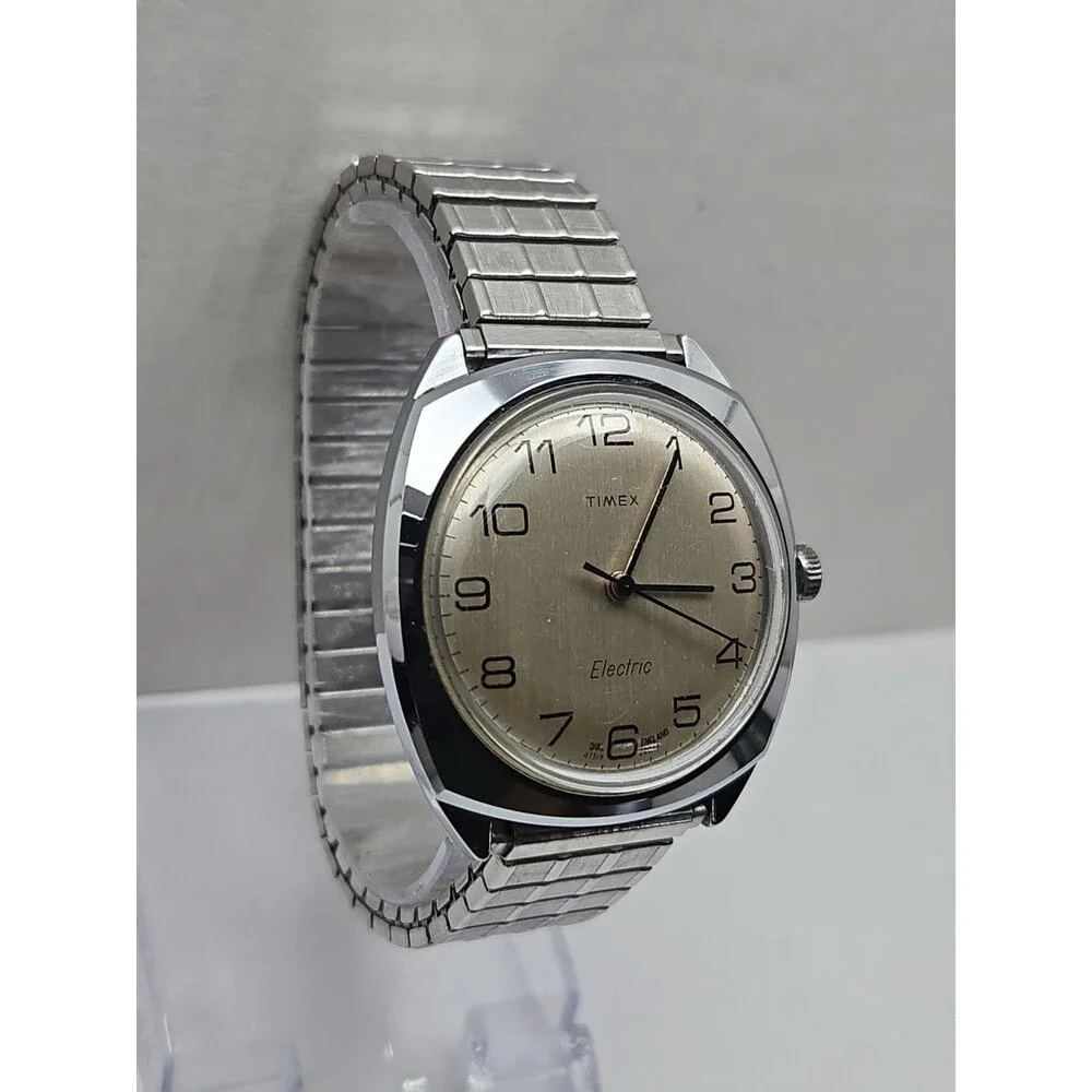 Timex item shows