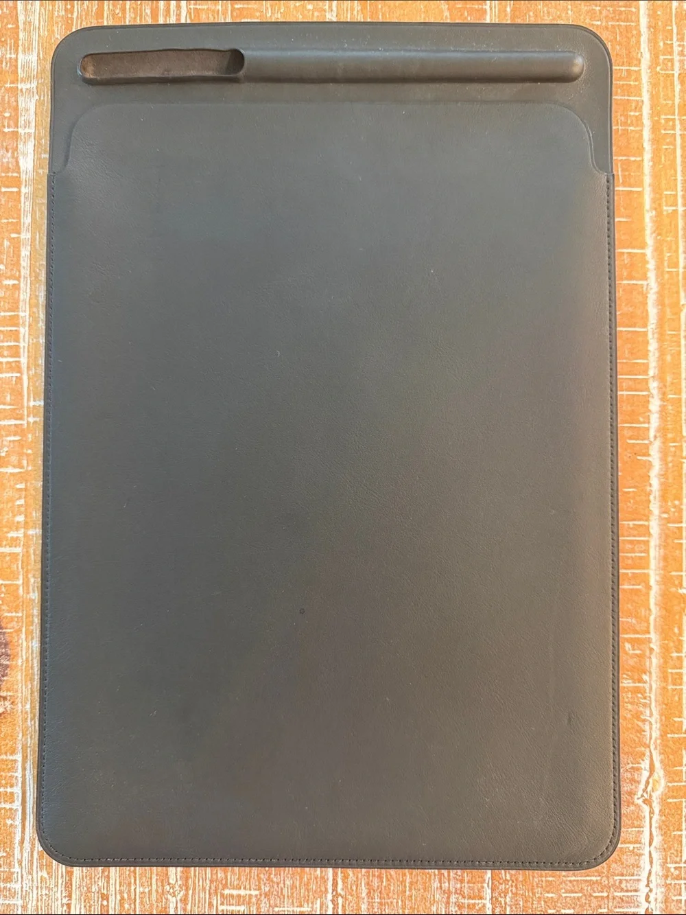 Apple iPAD Tablet Folio Case with Stylus Holder - by Apple