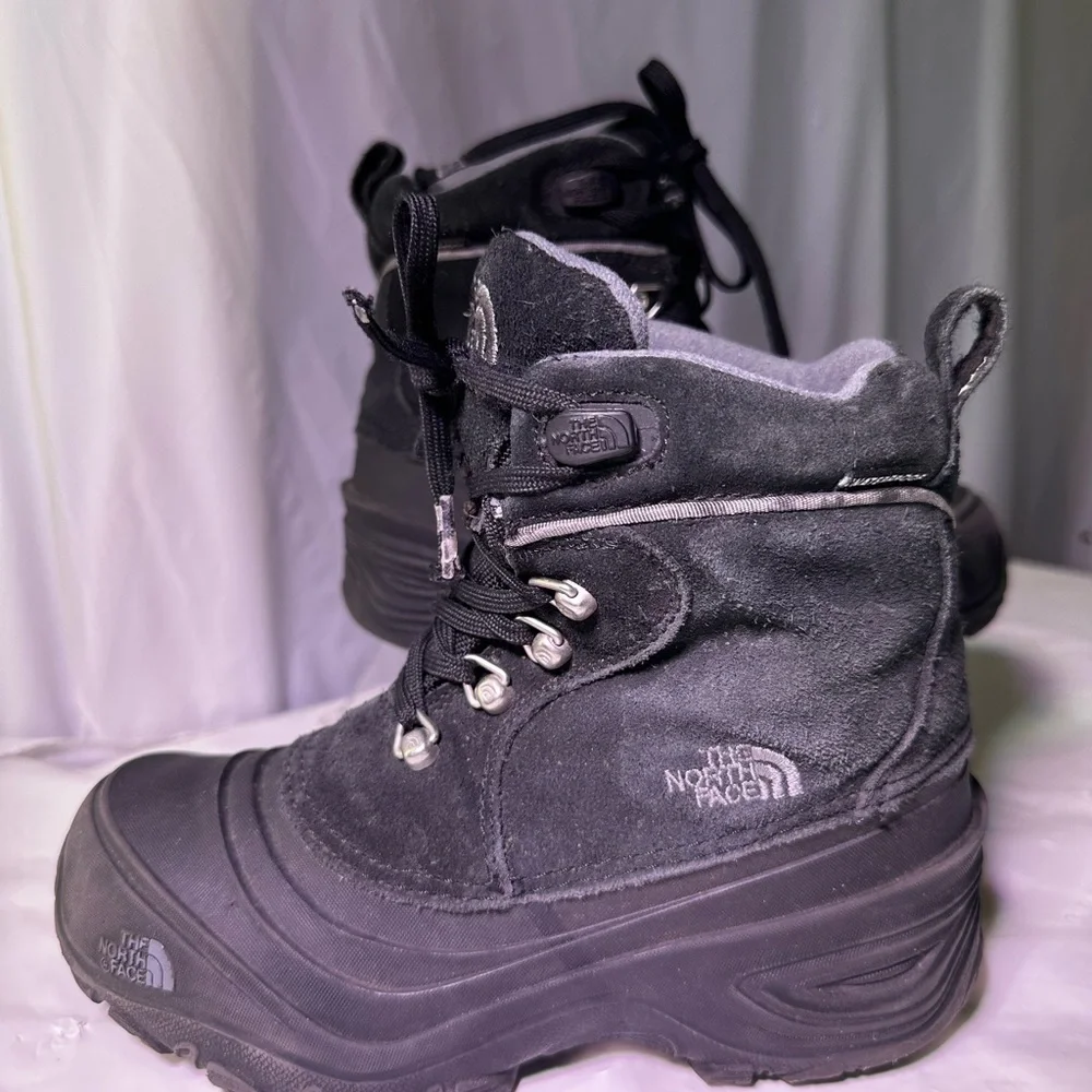 The North Face durable black