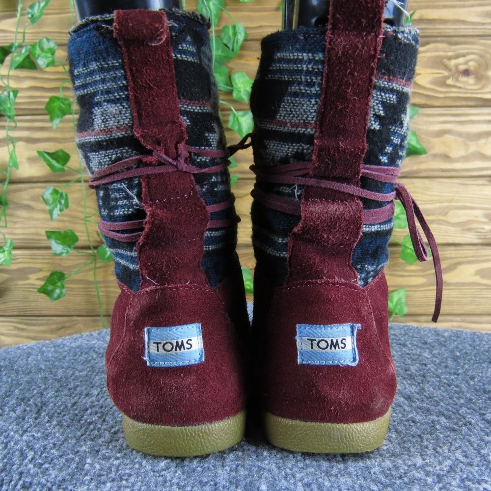 Toms add cozy