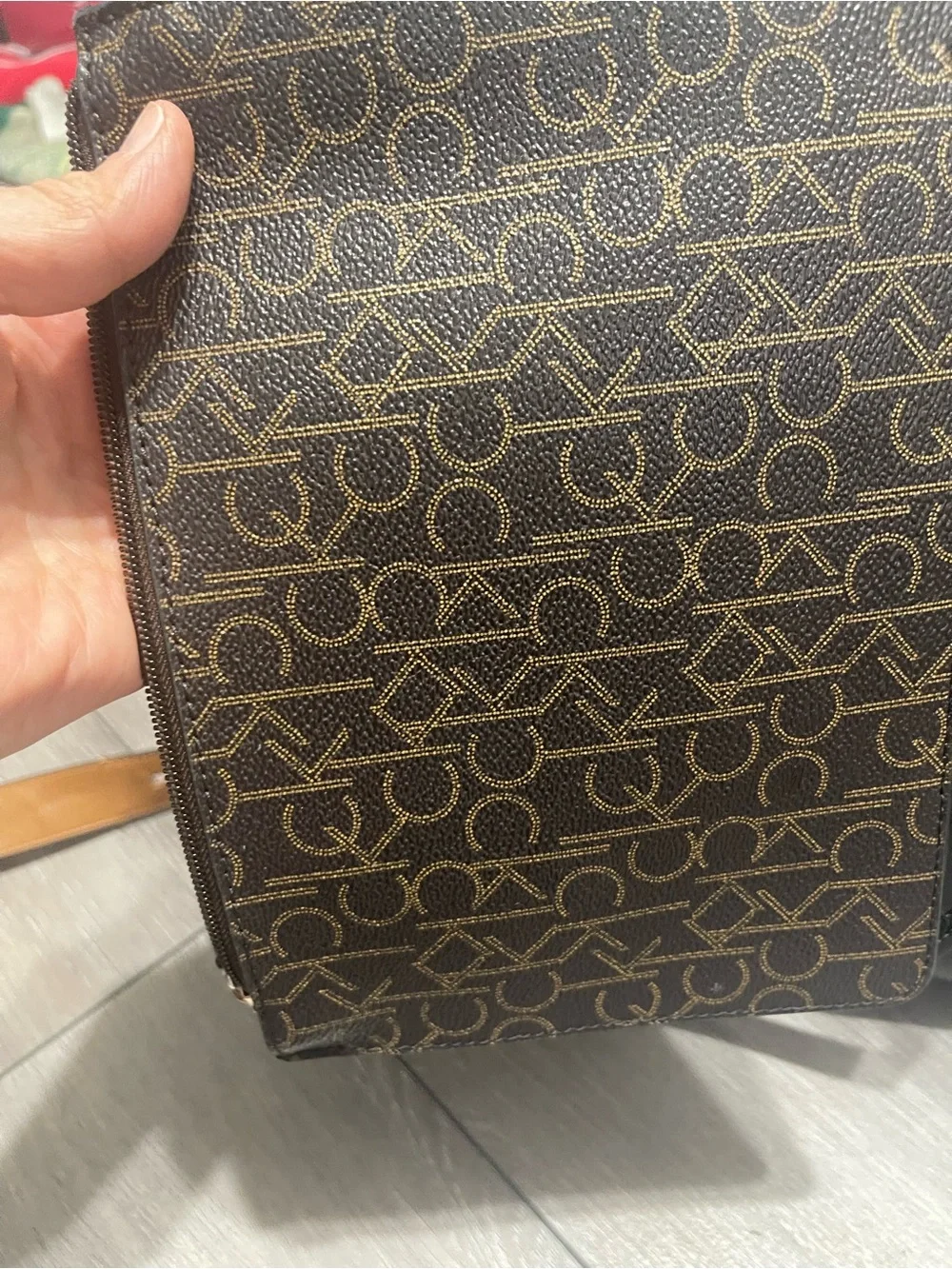 Calvin Klein tote logo please