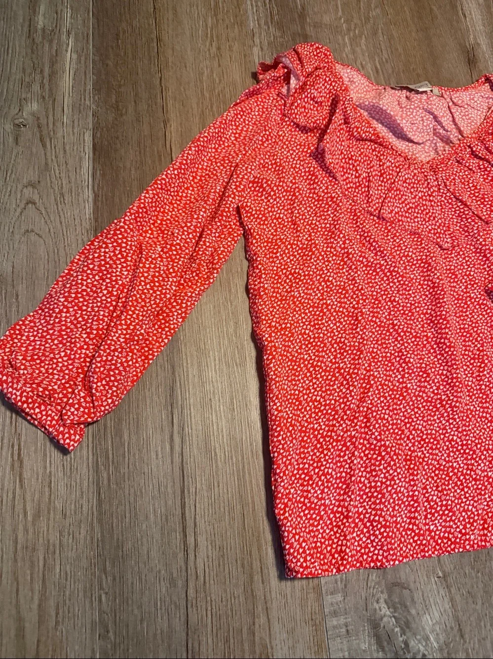 LOFT lightweight neck