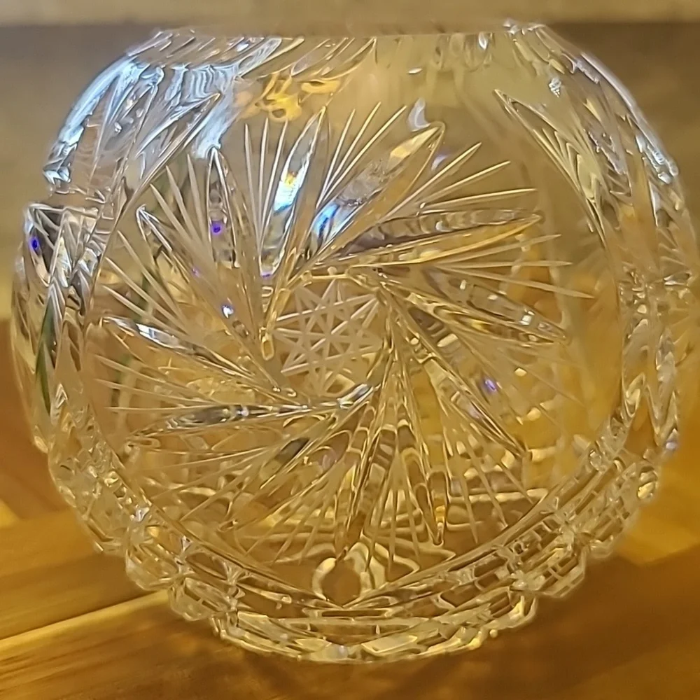 Pinwheel Crystal beautifully crafted
