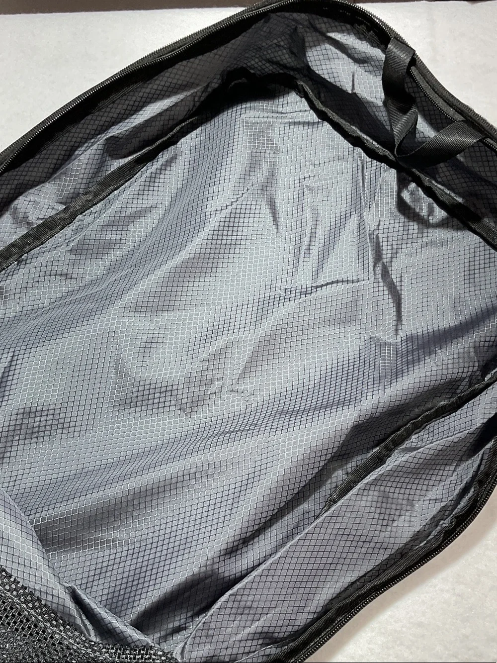 Dream Travel versatile gray