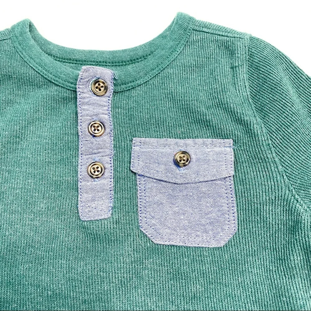 old navy | green ribbed henley long sleeved tee chambray pocket 3t