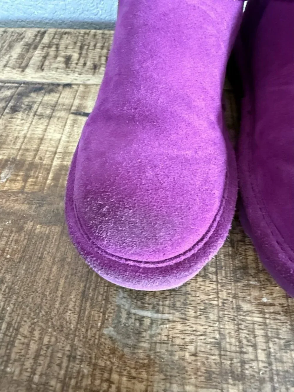 BearPaw shorty youth