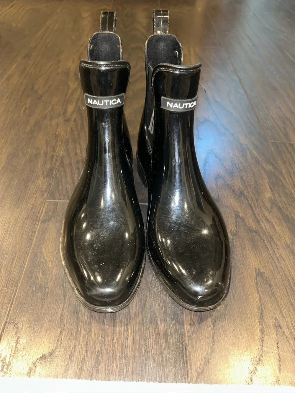 Nautica sleek glossy