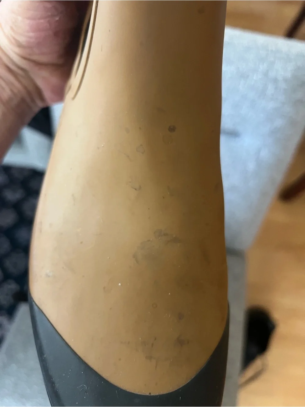 Everlane does finger