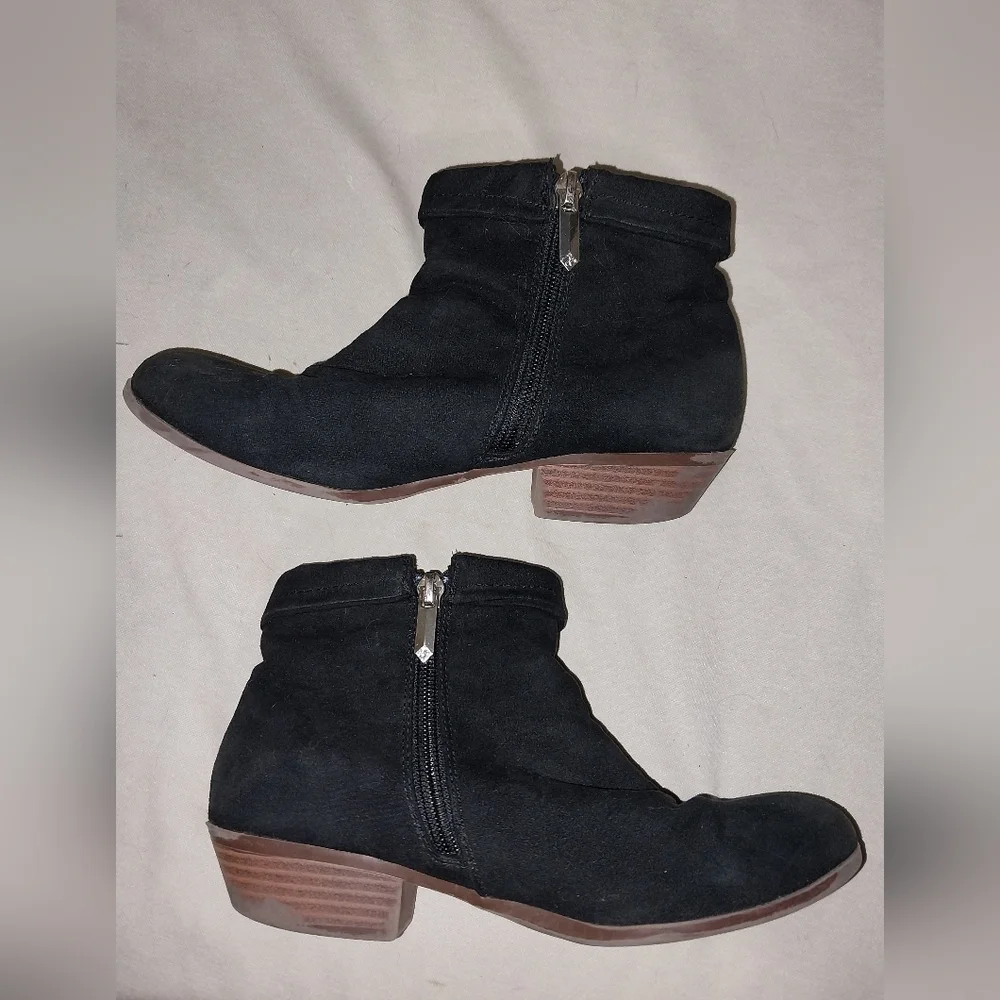 Sam Edelman step out