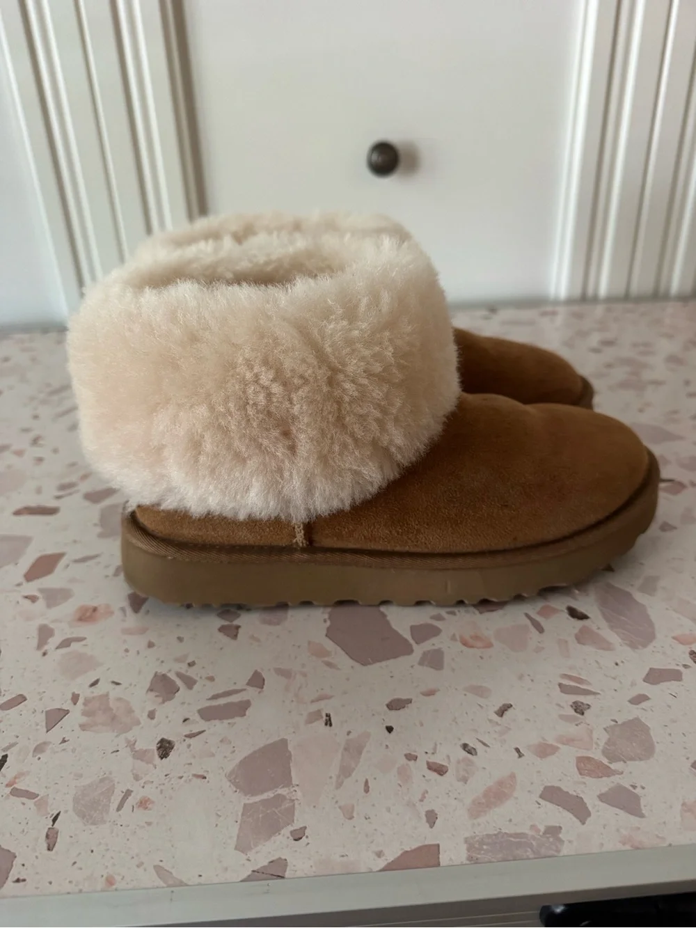 UGG gently sole