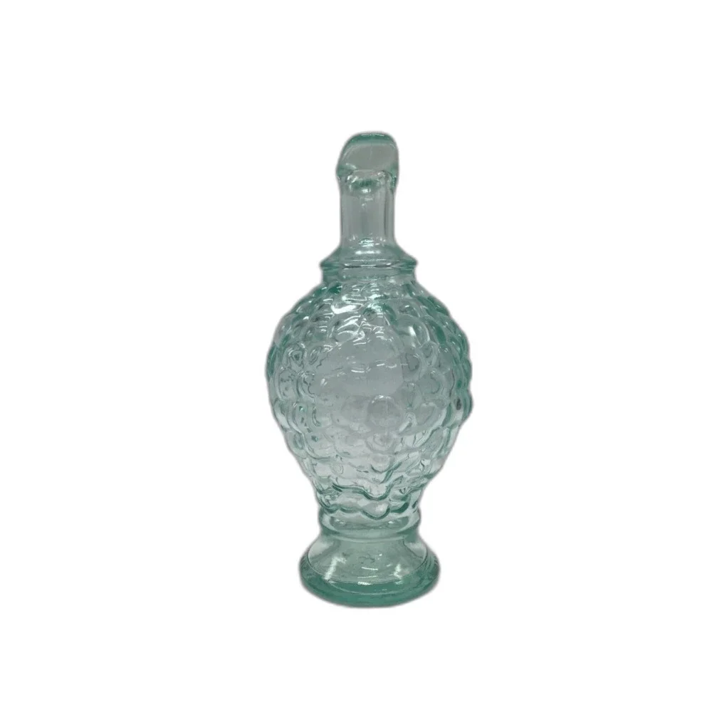 Unbranded green glass