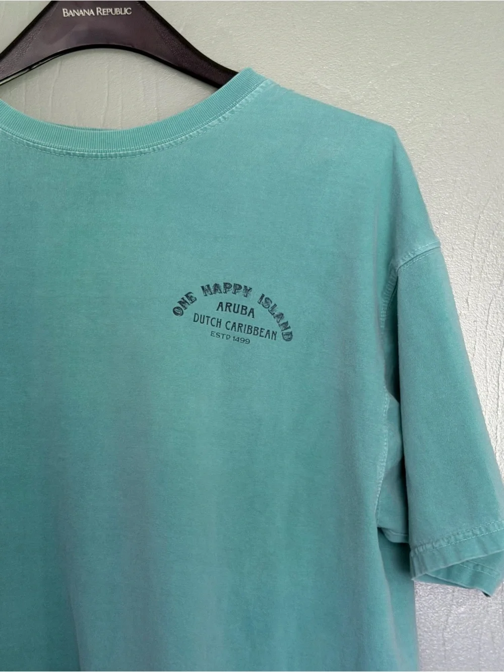 Banana Republic Teal Aruba Island Graphic Tee