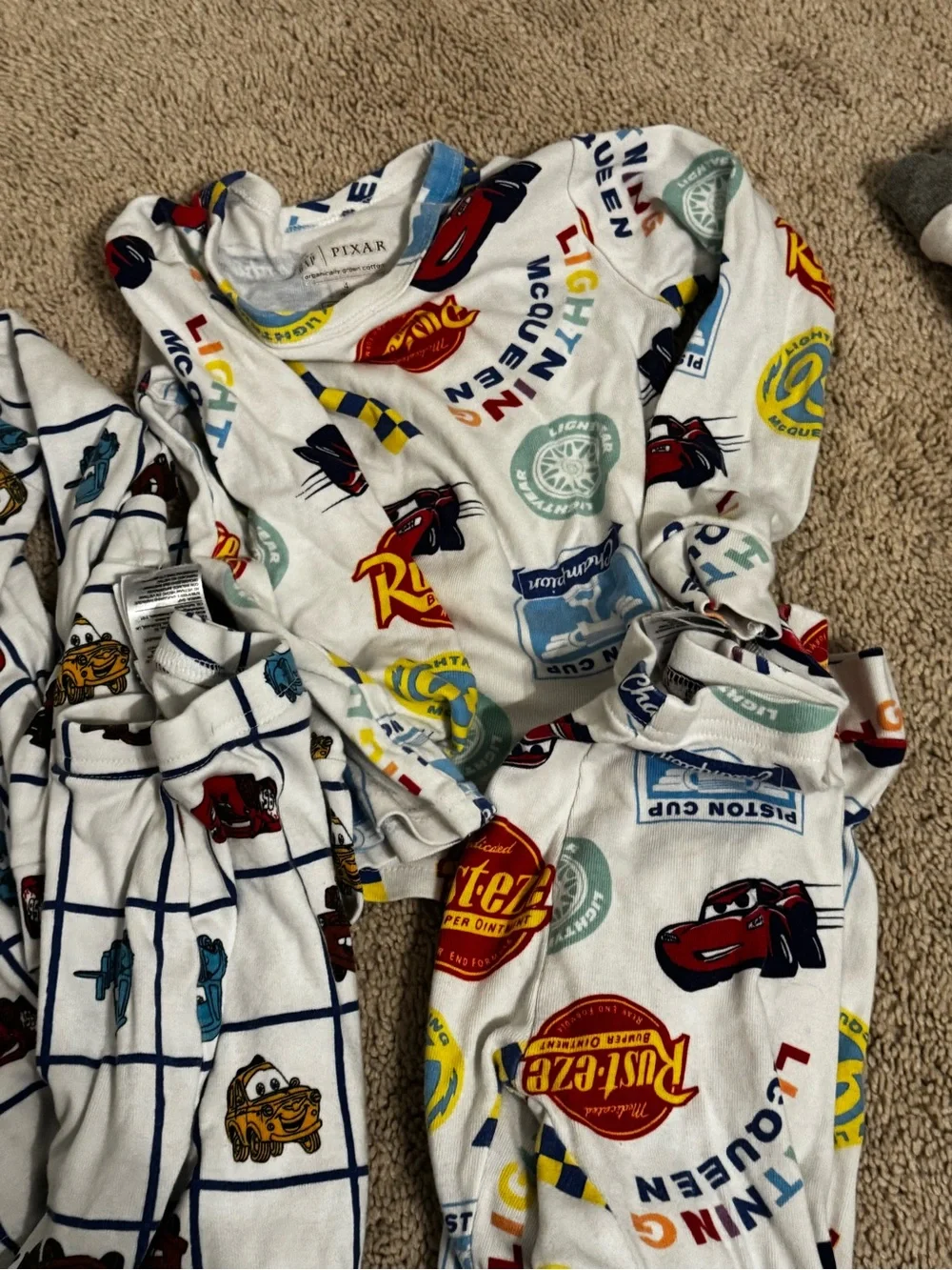 Disney Cars Pattern Pajama Set - Cozy Sleepwear. 4T Gap