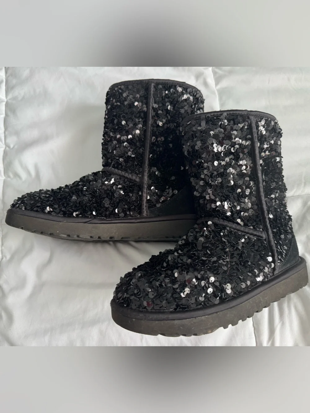 UGG sparkling sequin