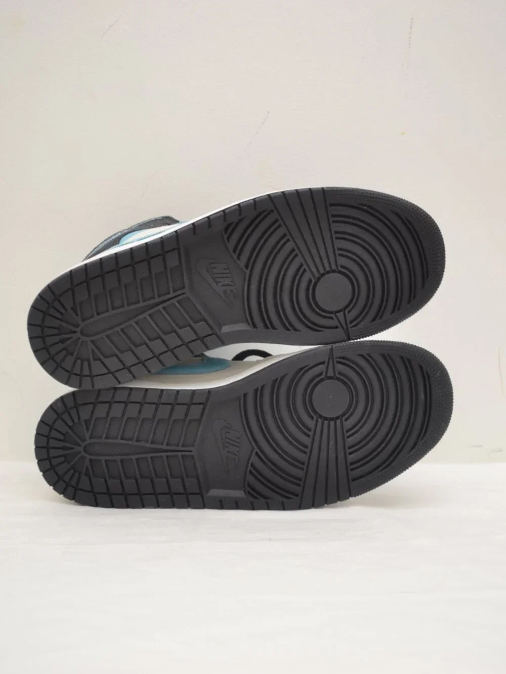 Jordan air mid