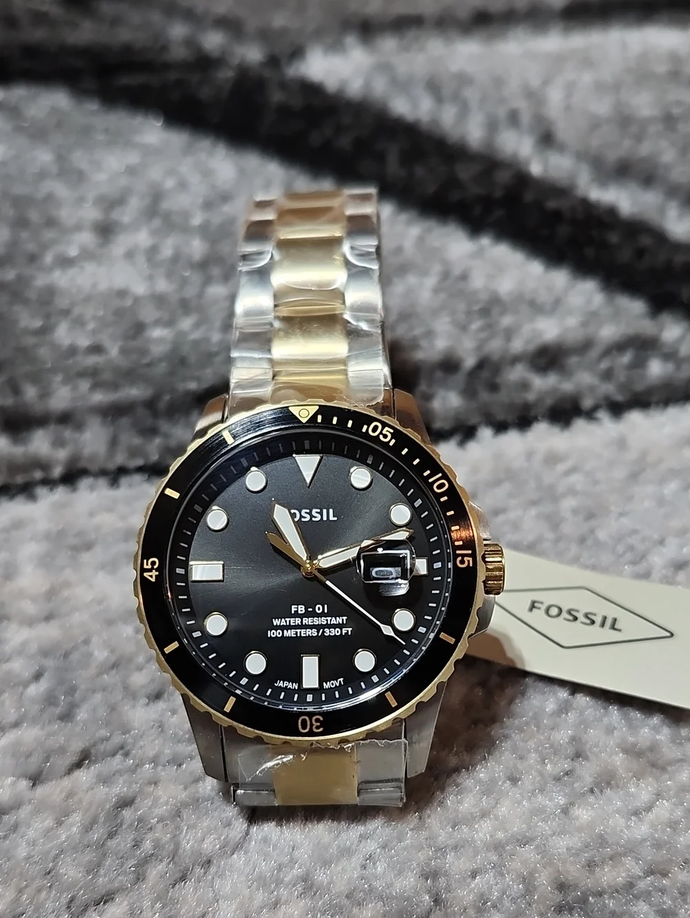 Fossil blue dive
