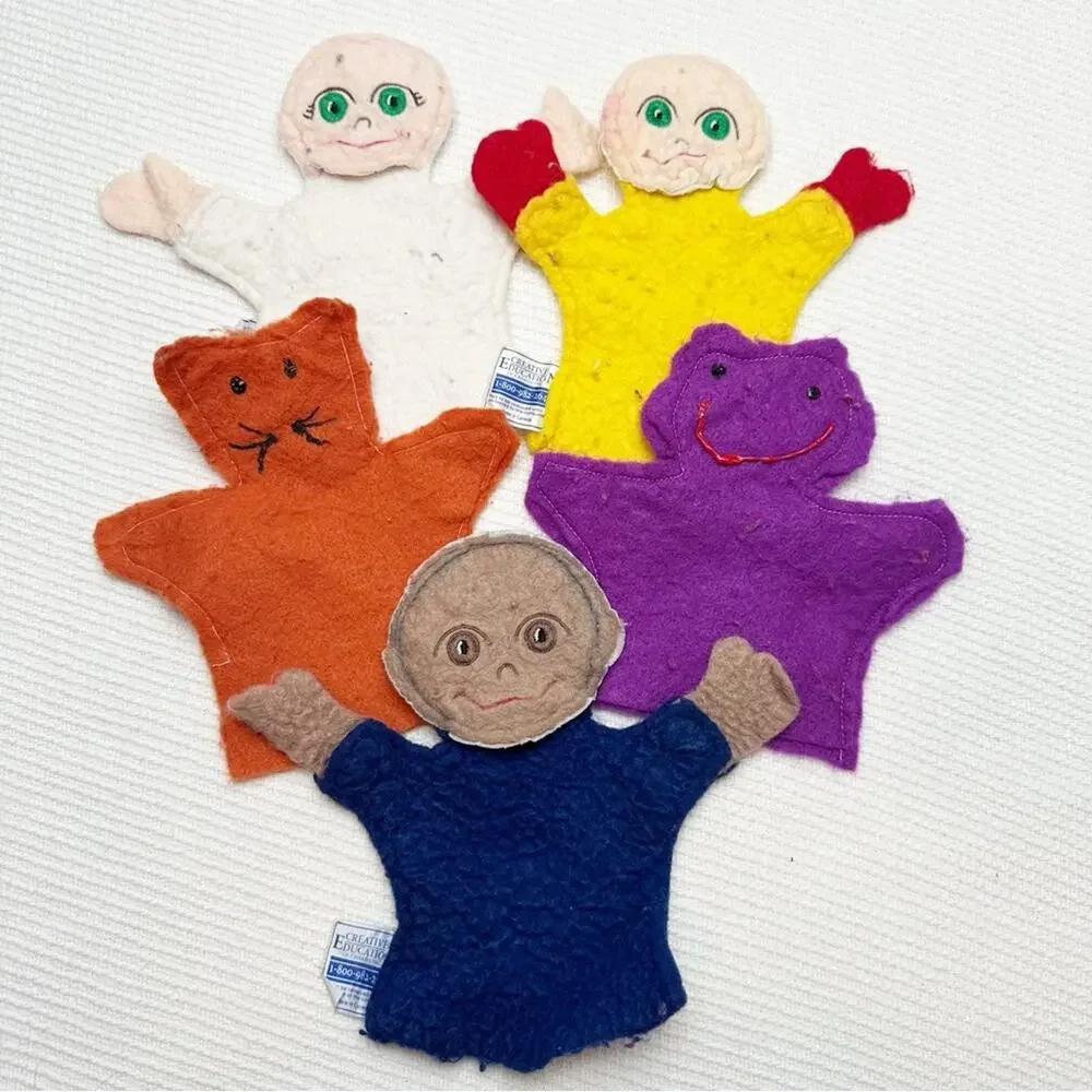 Creative Education of Canada/handmade puppet set