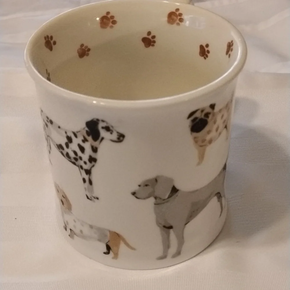 Cooksmart England ceramic featuring prints