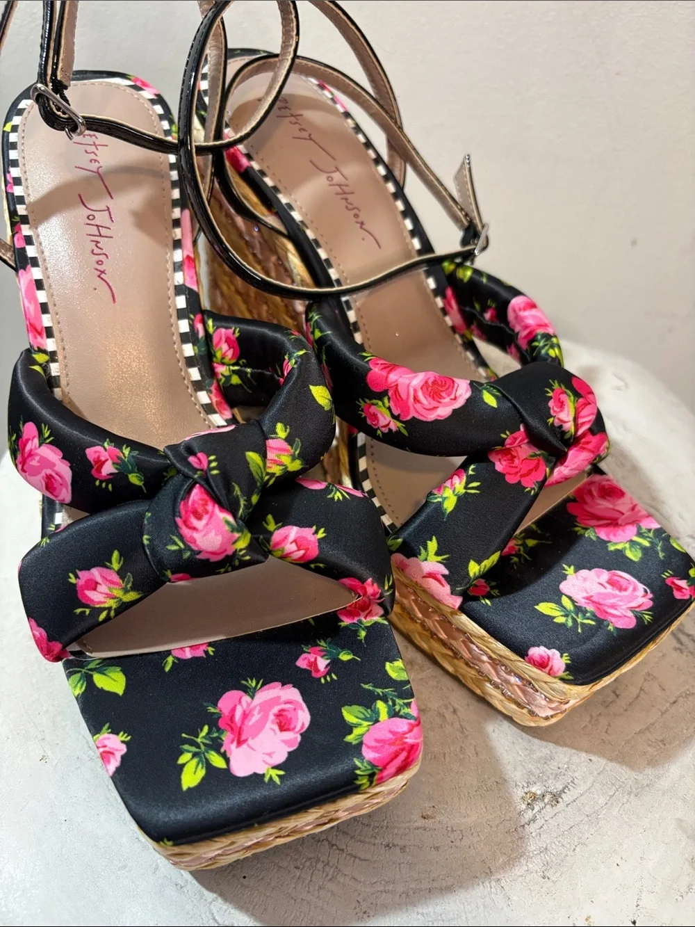 Betsey Johnson size very ✨💖