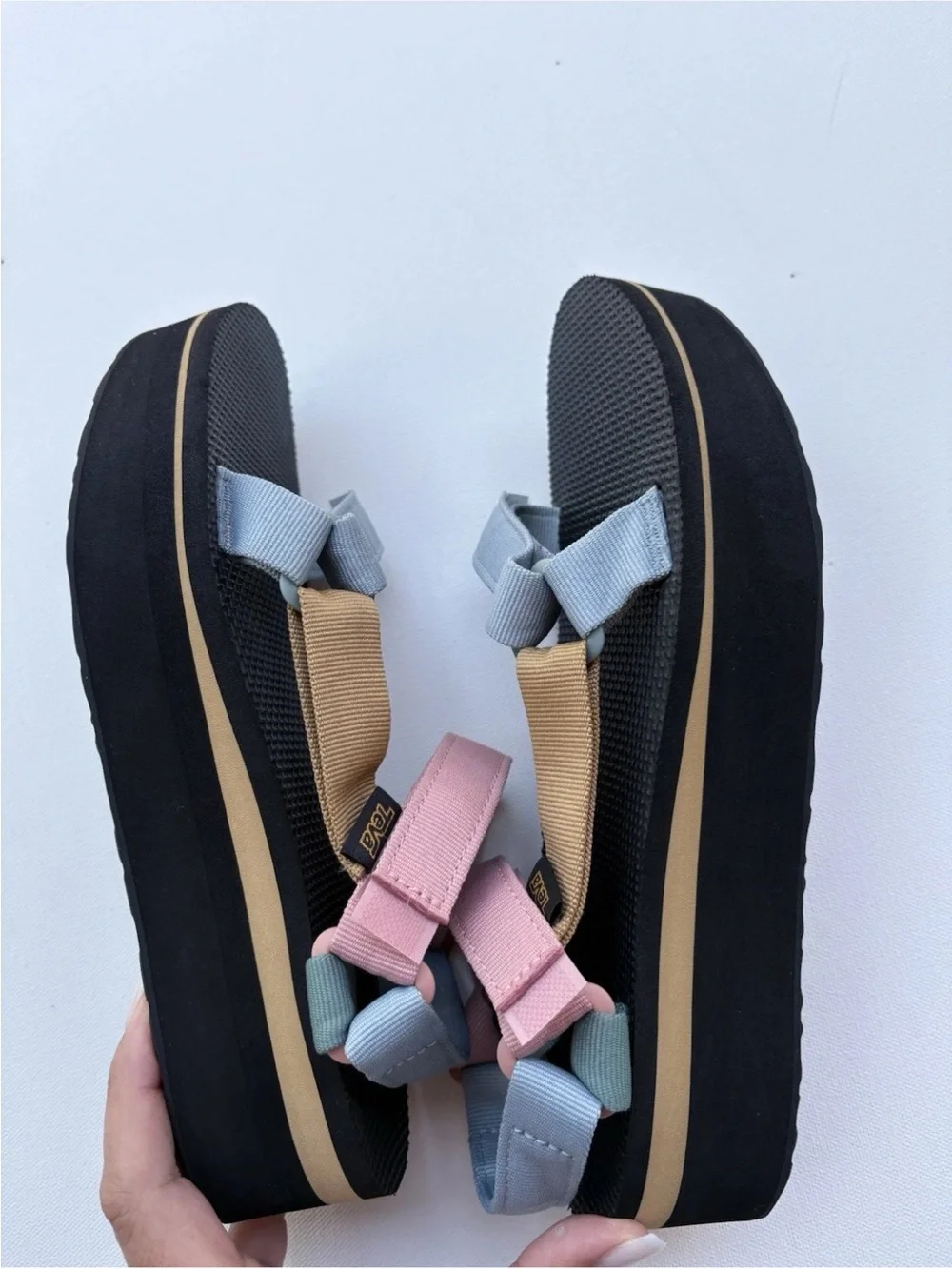 Teva tevasize women