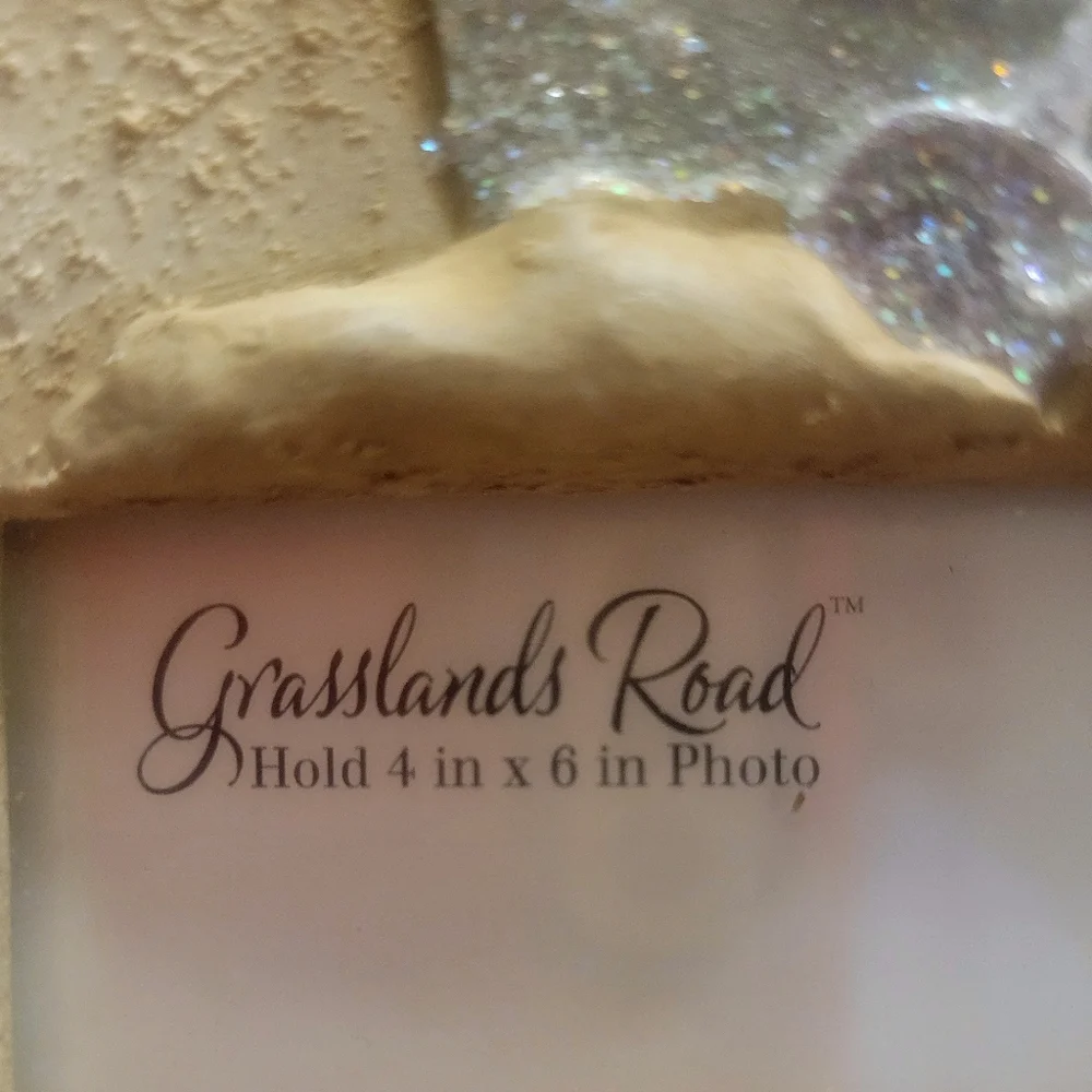 Grasslands Road frame your