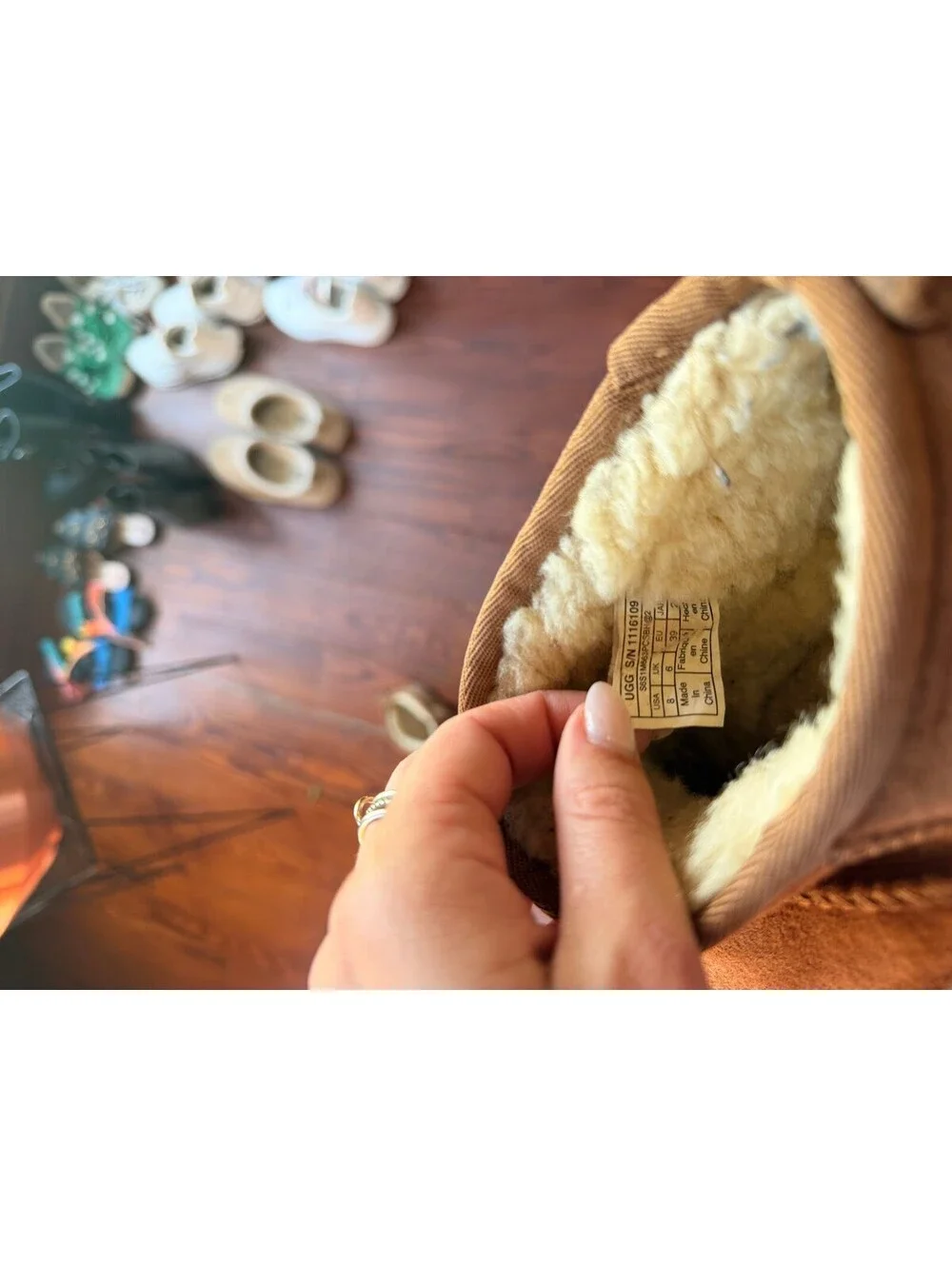 UGG including shearling colder