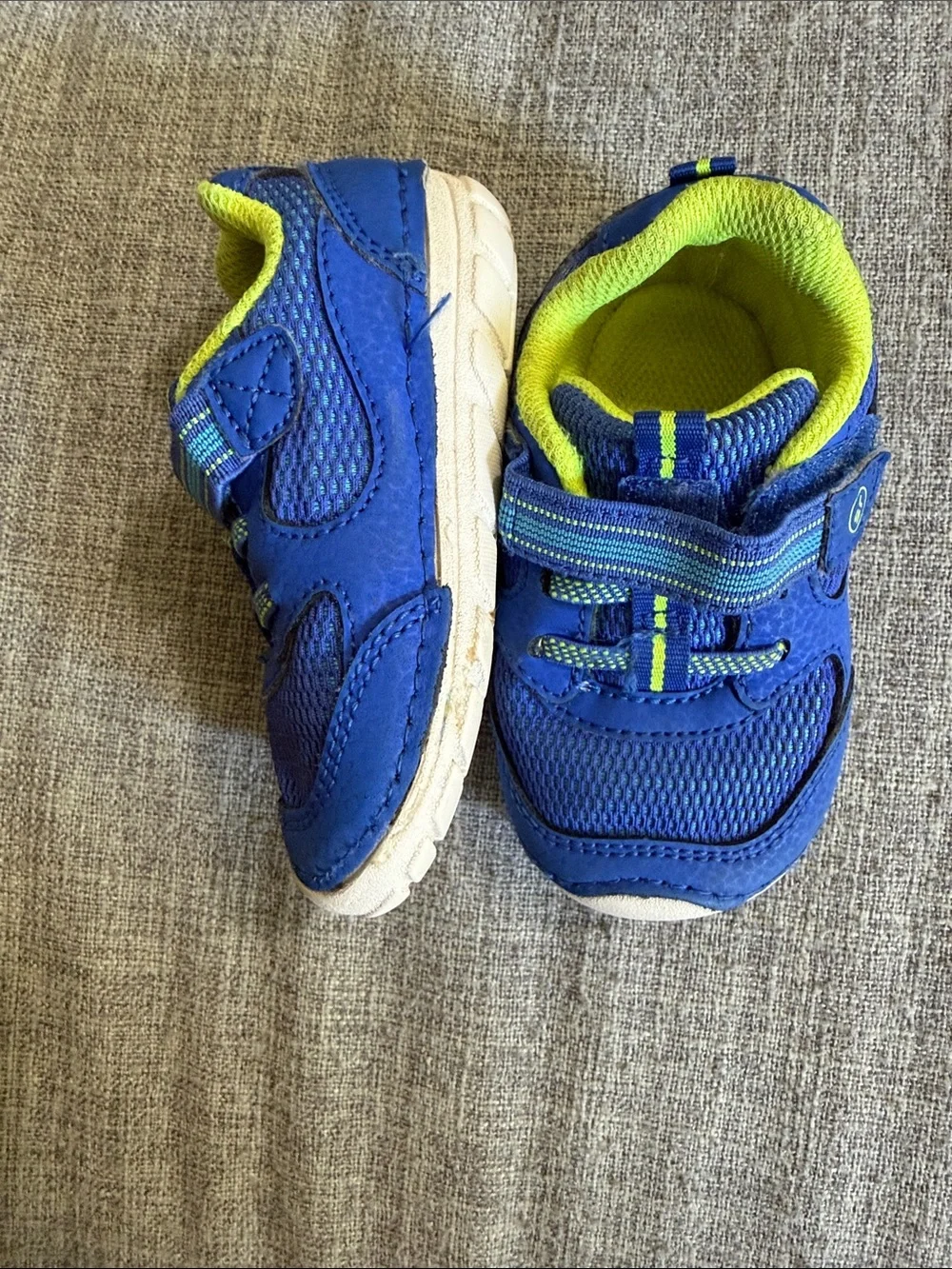 Stride Rite lightweight sporty