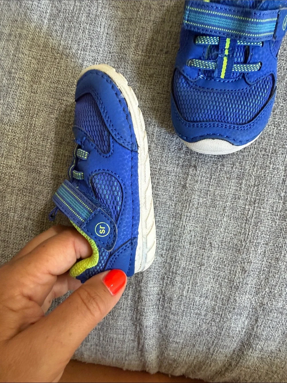Stride Rite lightweight sporty