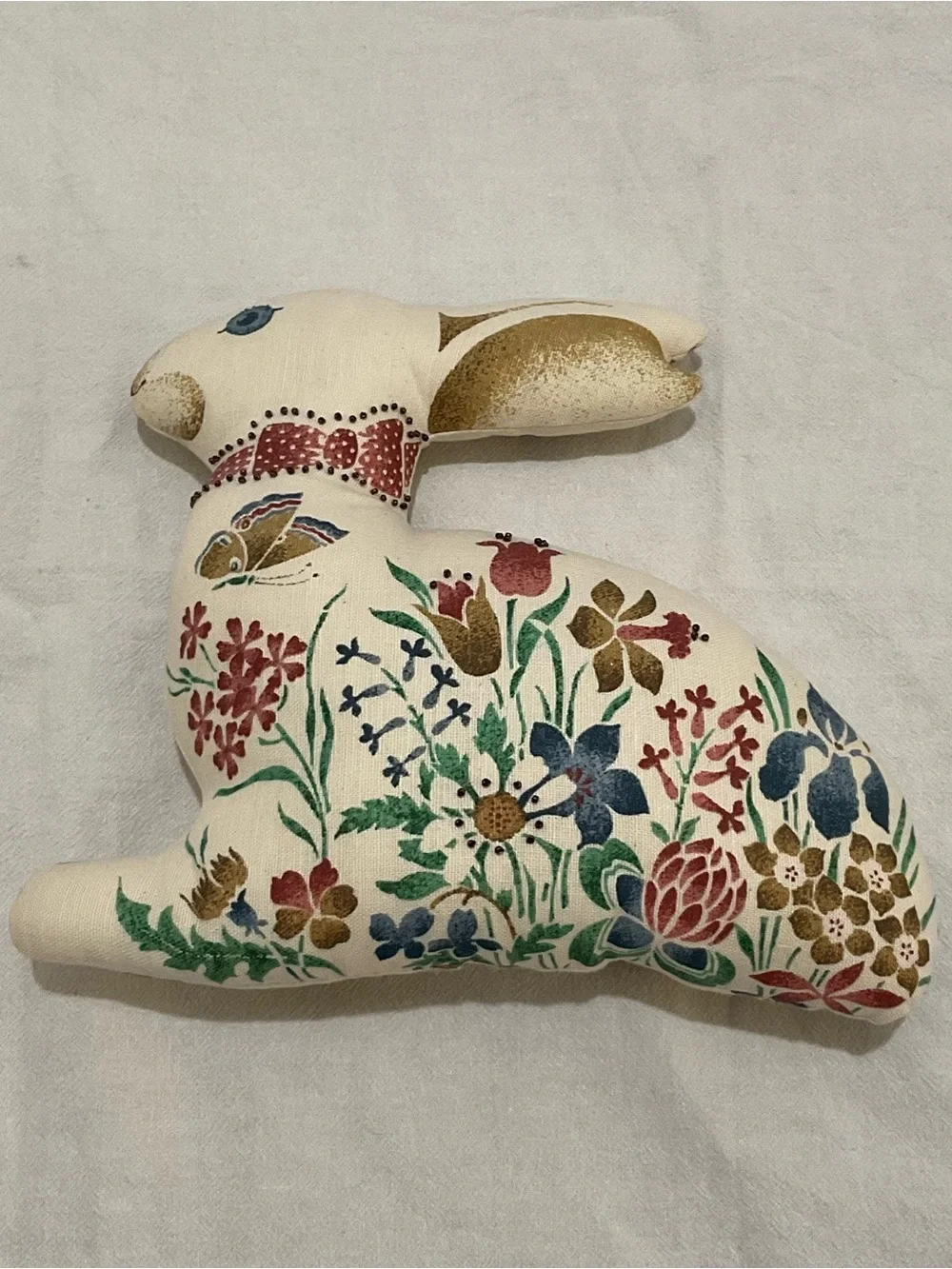 N/A two decorative