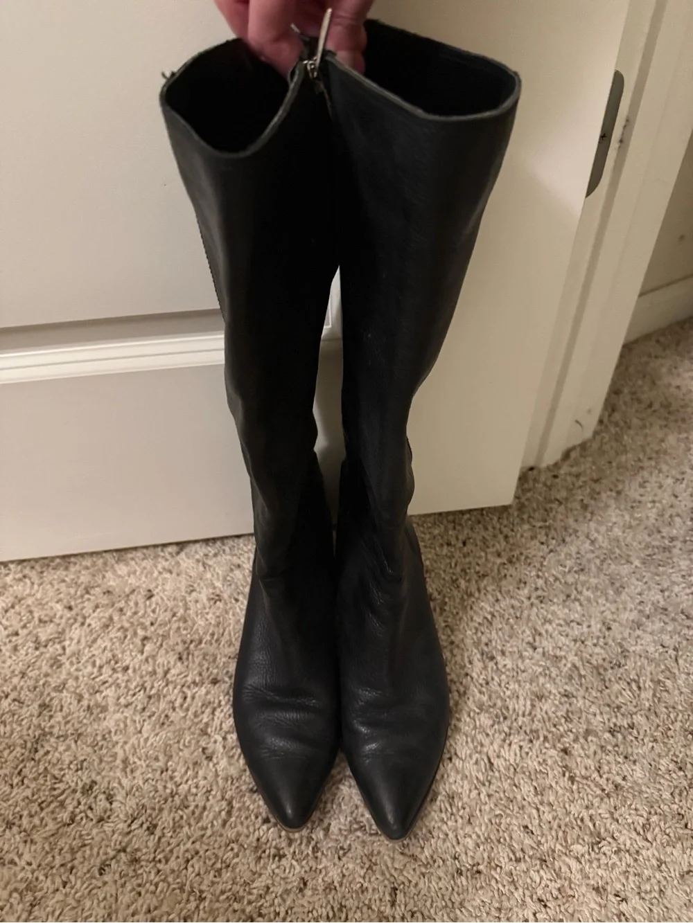 Classic Black Knee-High Women's Boots