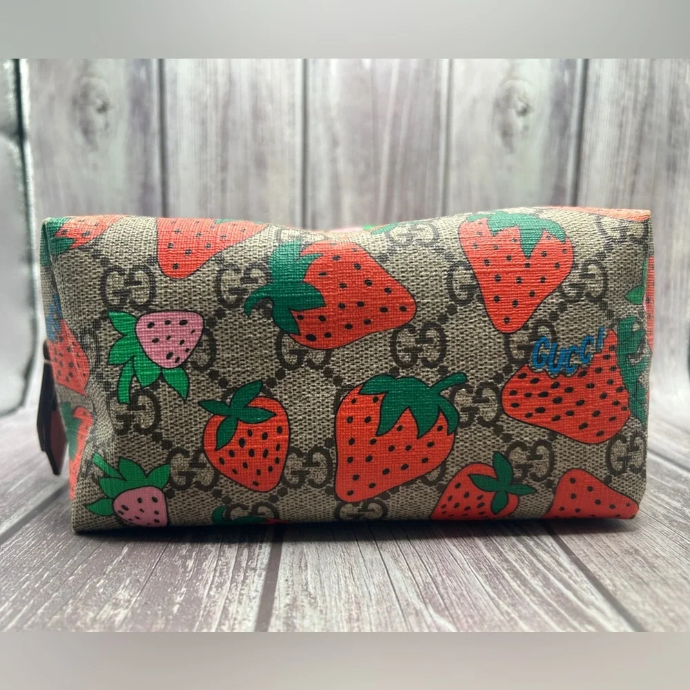 Gucci beautiful allover