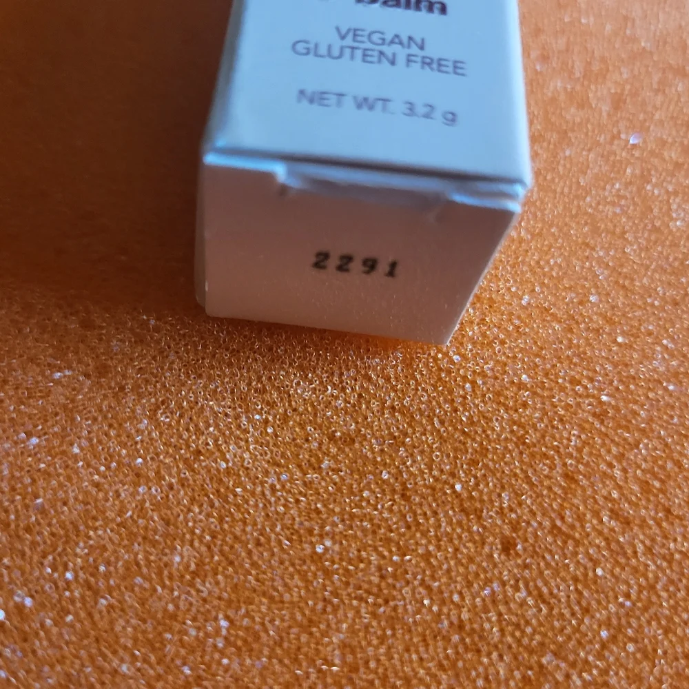 Persona balm sheer