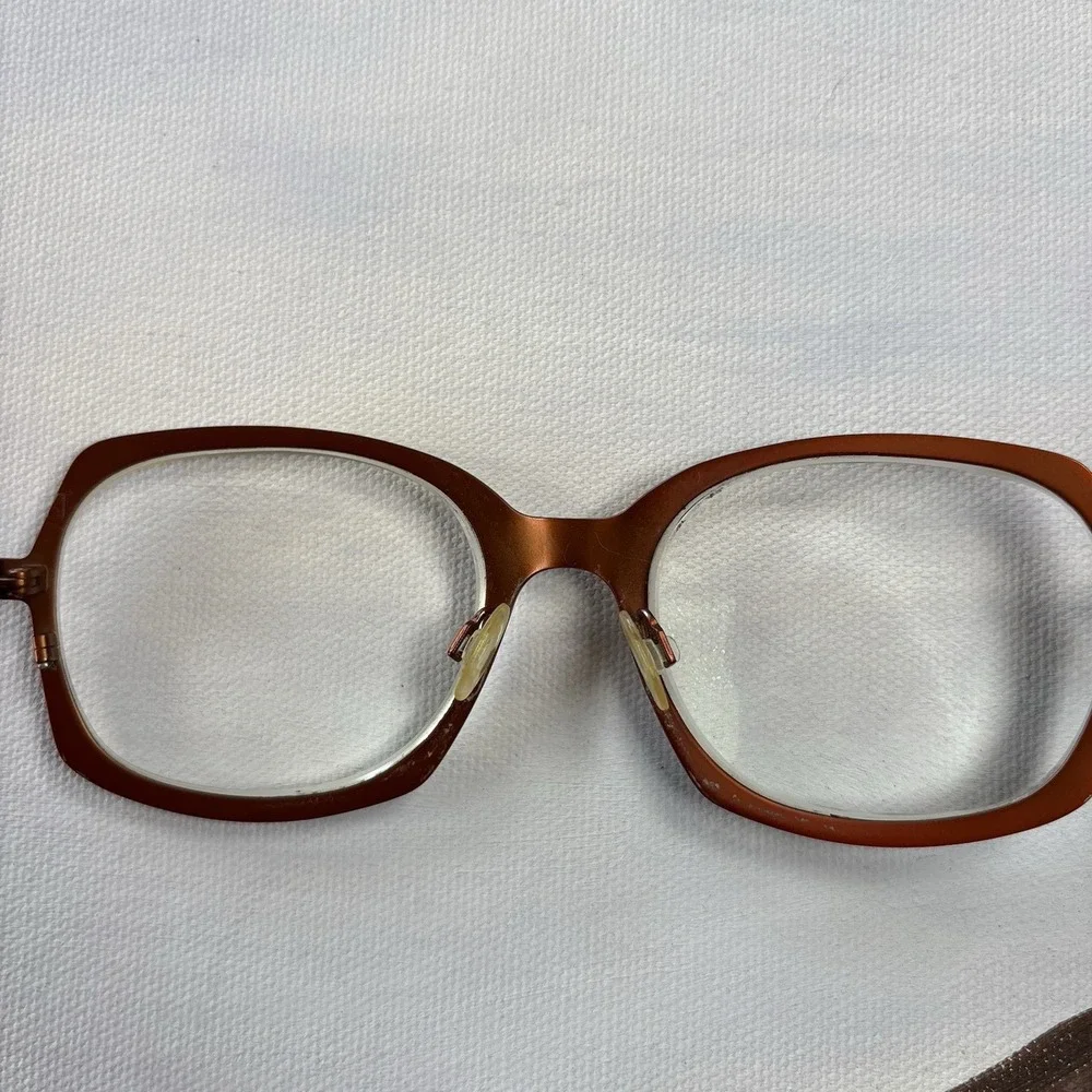 L.A. Eyeworks brown would lenes