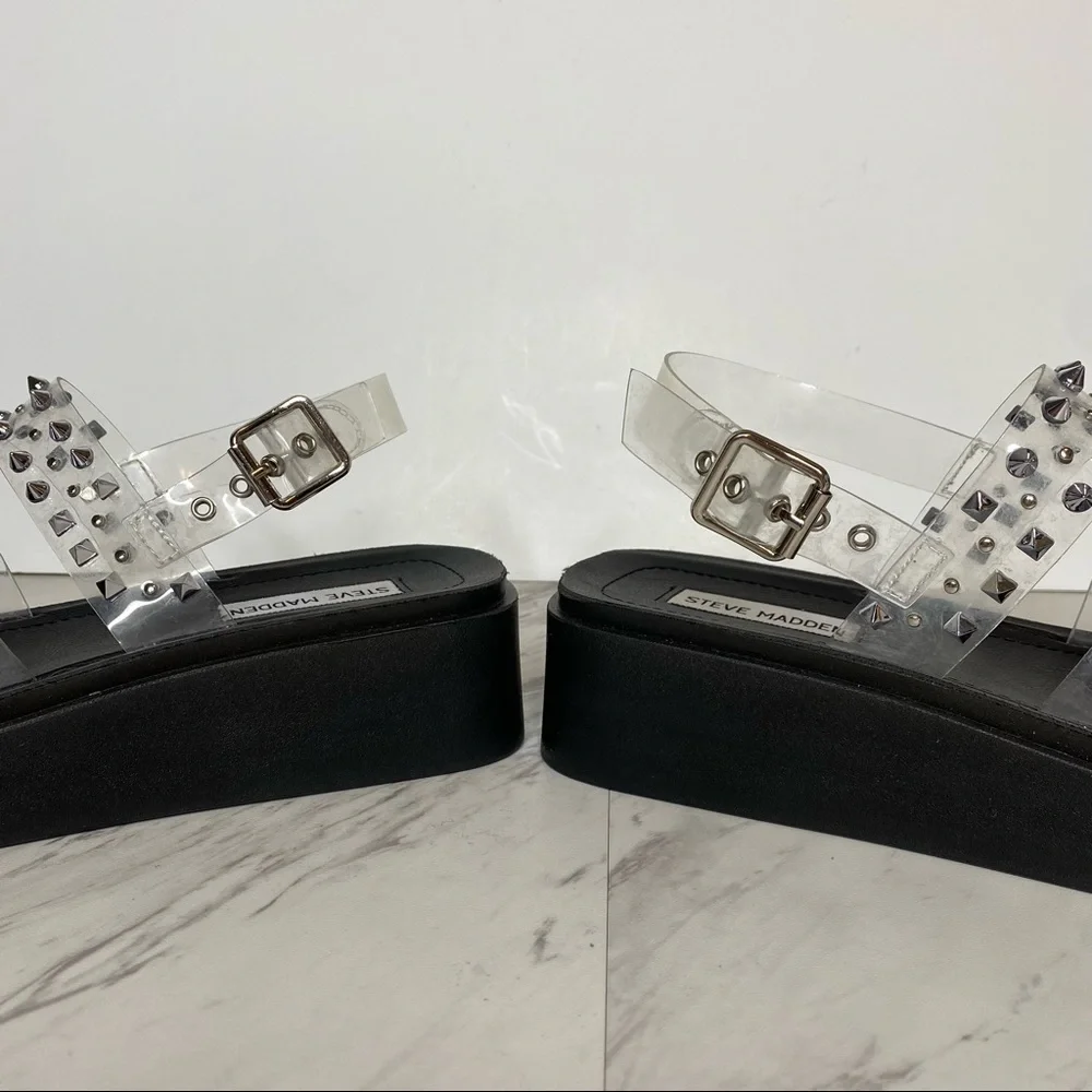 Steve Madden straps have