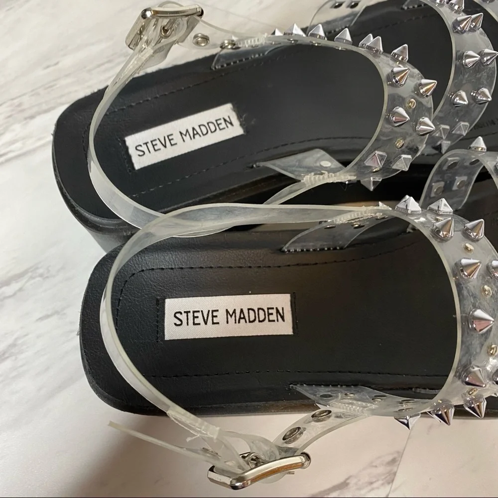 Steve Madden remember bottom footbed