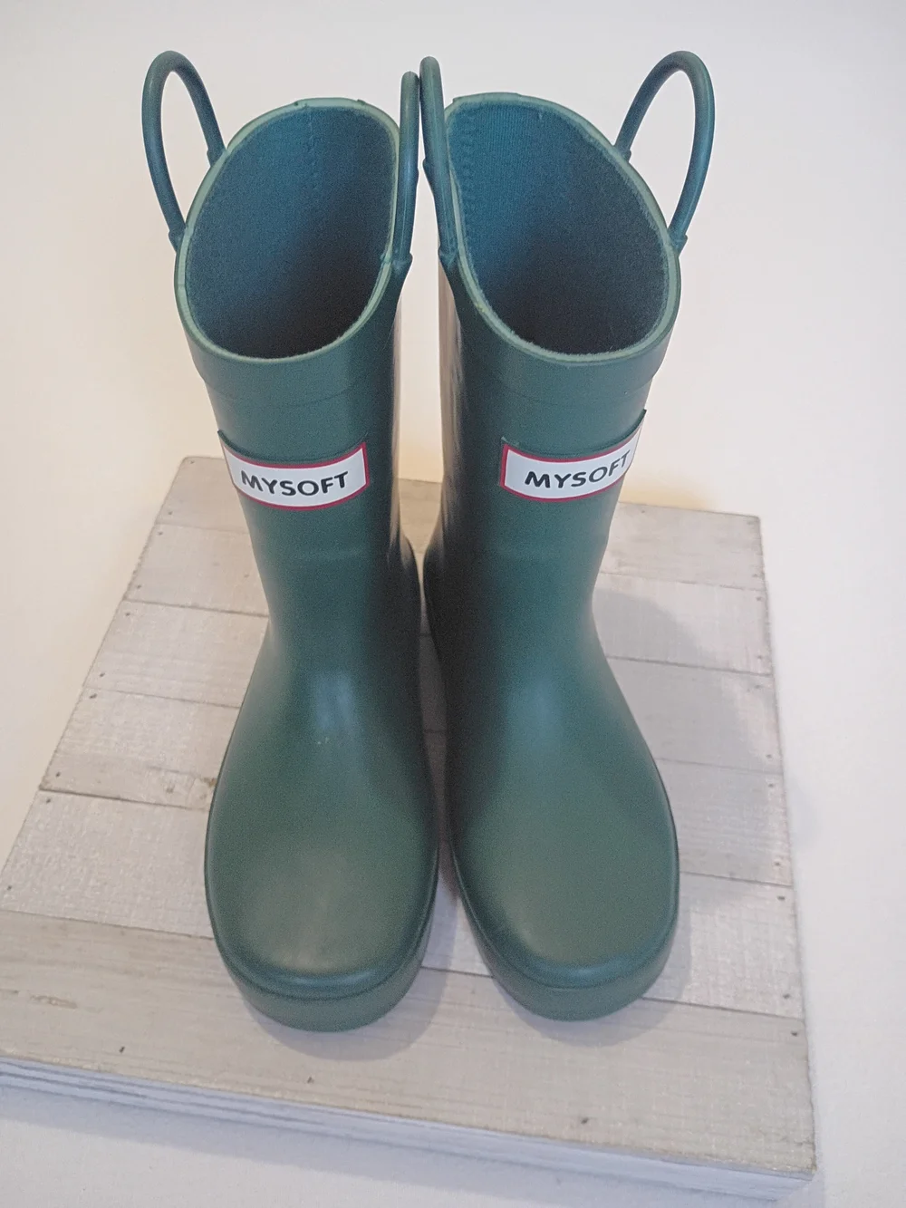 Kids My Soft Size 2 Waterproof Green Rain Boots with Easy Pull Handles