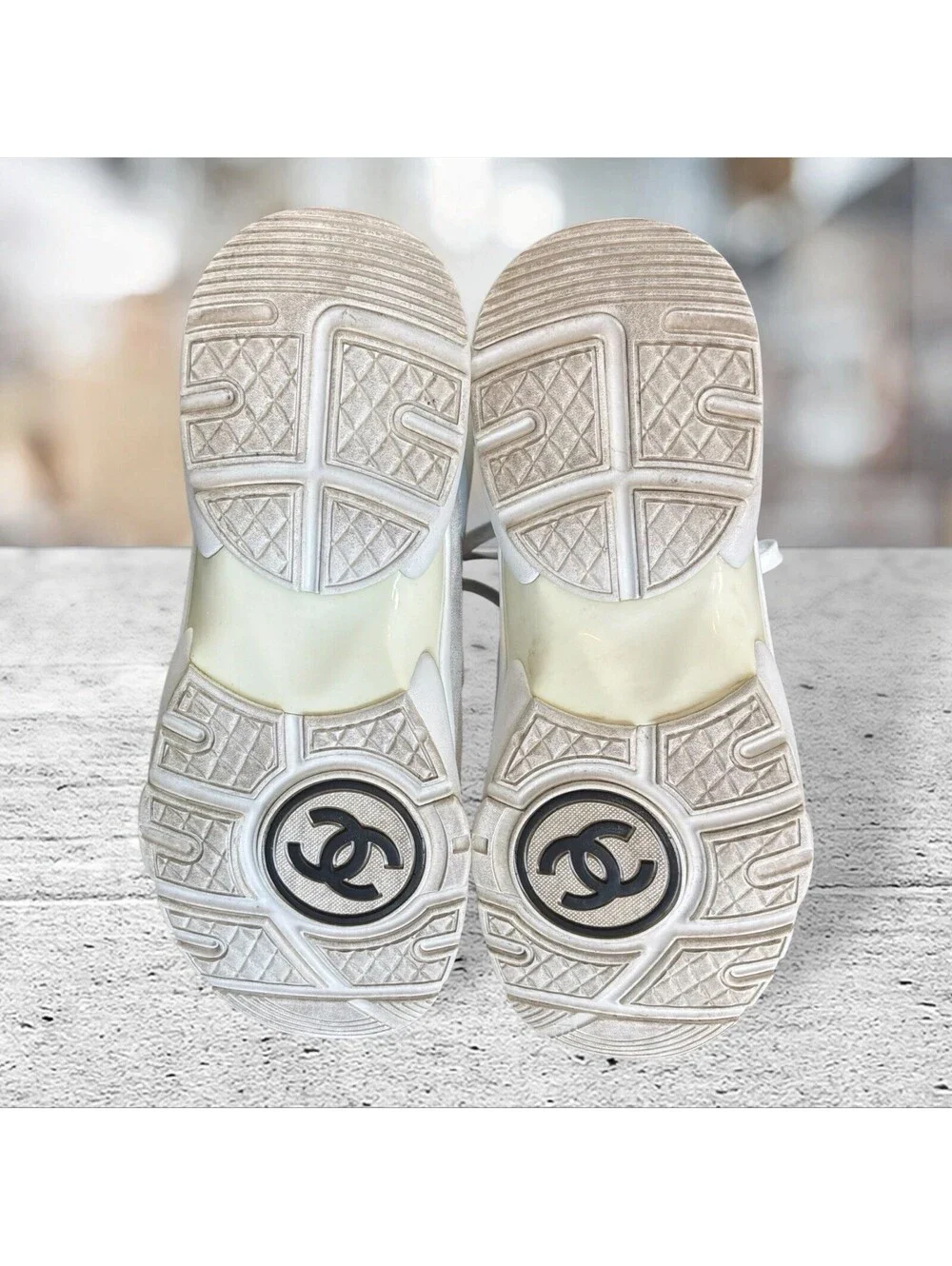 CHANEL BLUE, WHITE, GREY HIGH TOP TRAINER SNEAKER SIZE 39 G33726