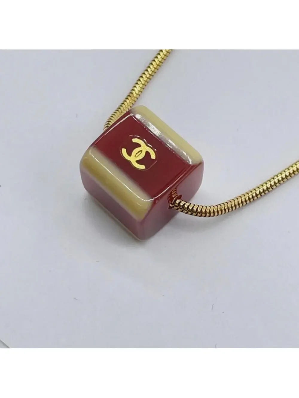 CHANEL as 8cm  show