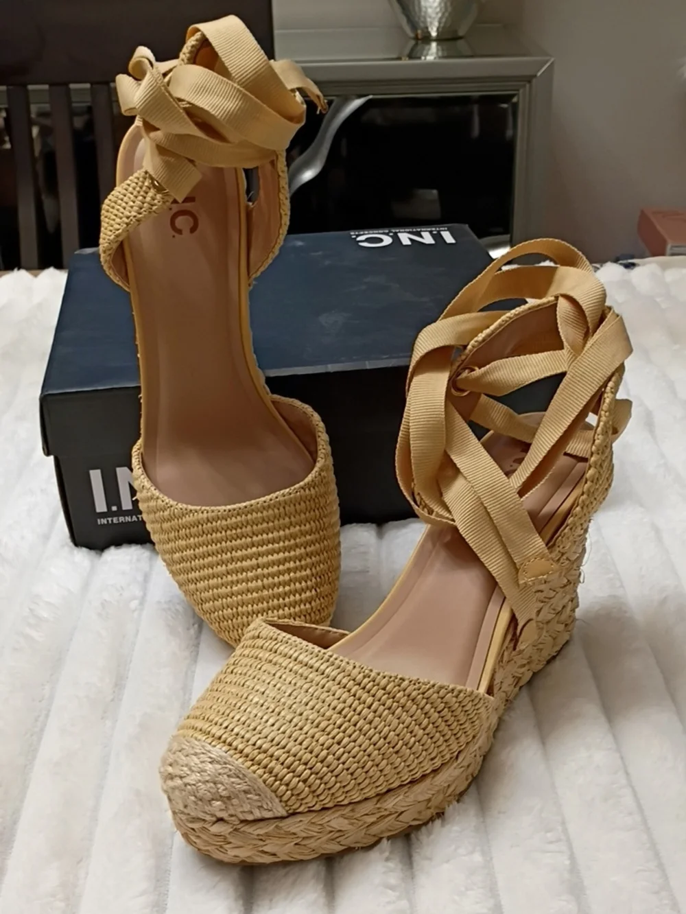 INC International Concepts new original