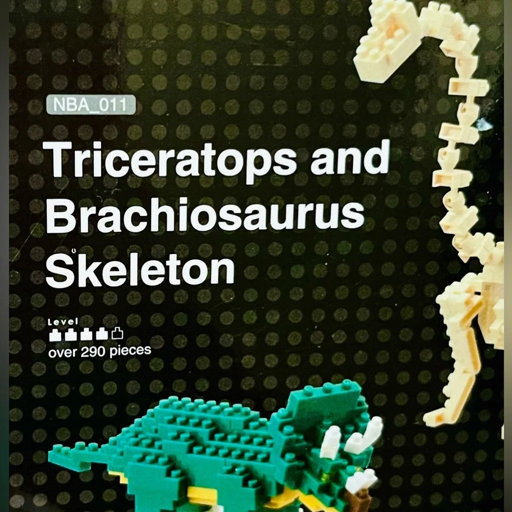 Nanoblock triceratops brachiosaurus