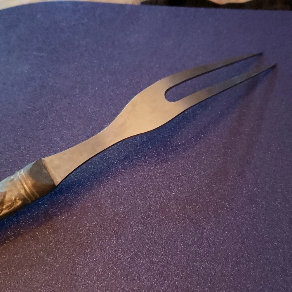 Carroll Knife Co. enhance your
