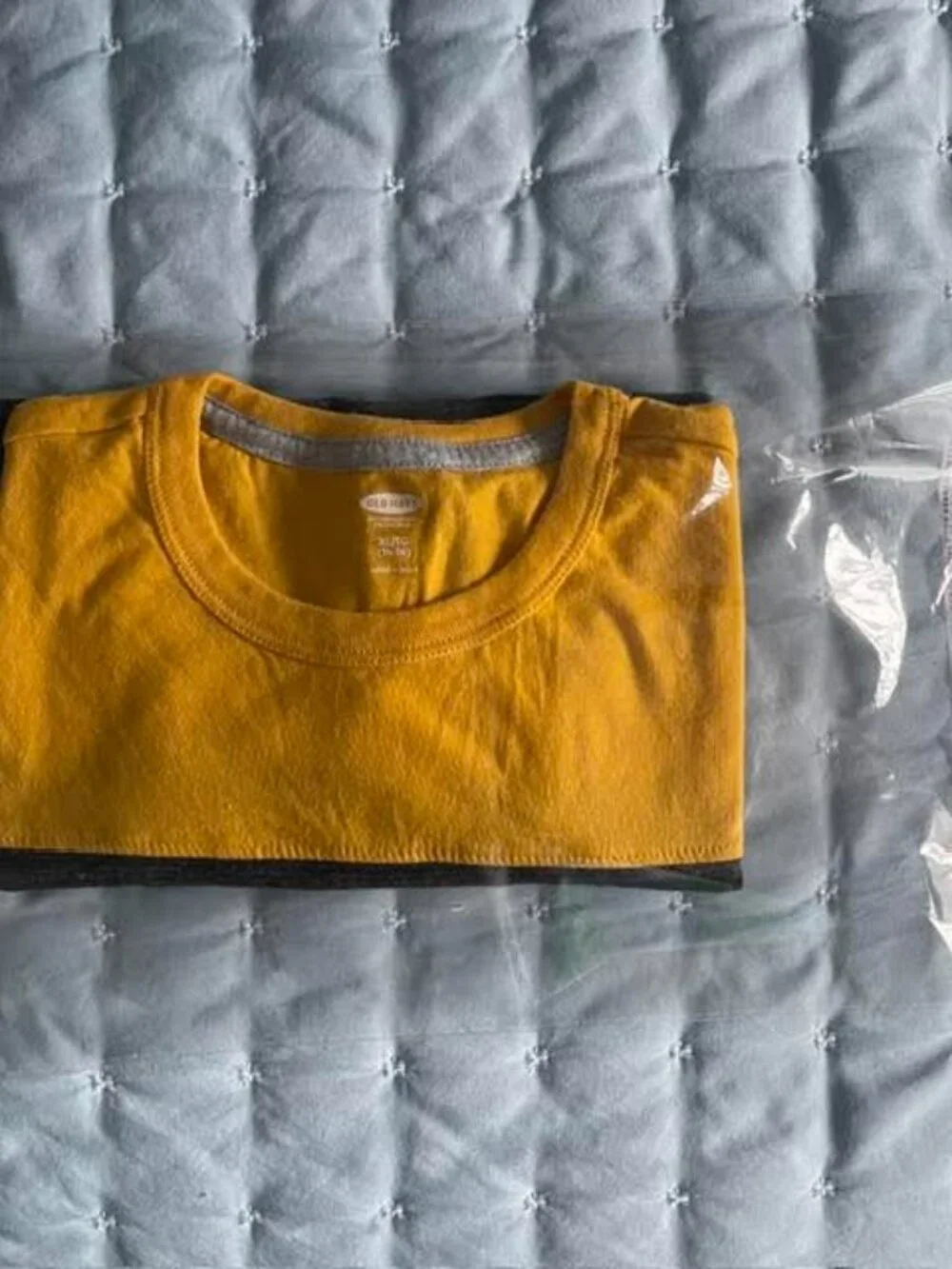 Graphic Football-Style Short Sleeve Tee for Boys Size XL/TG