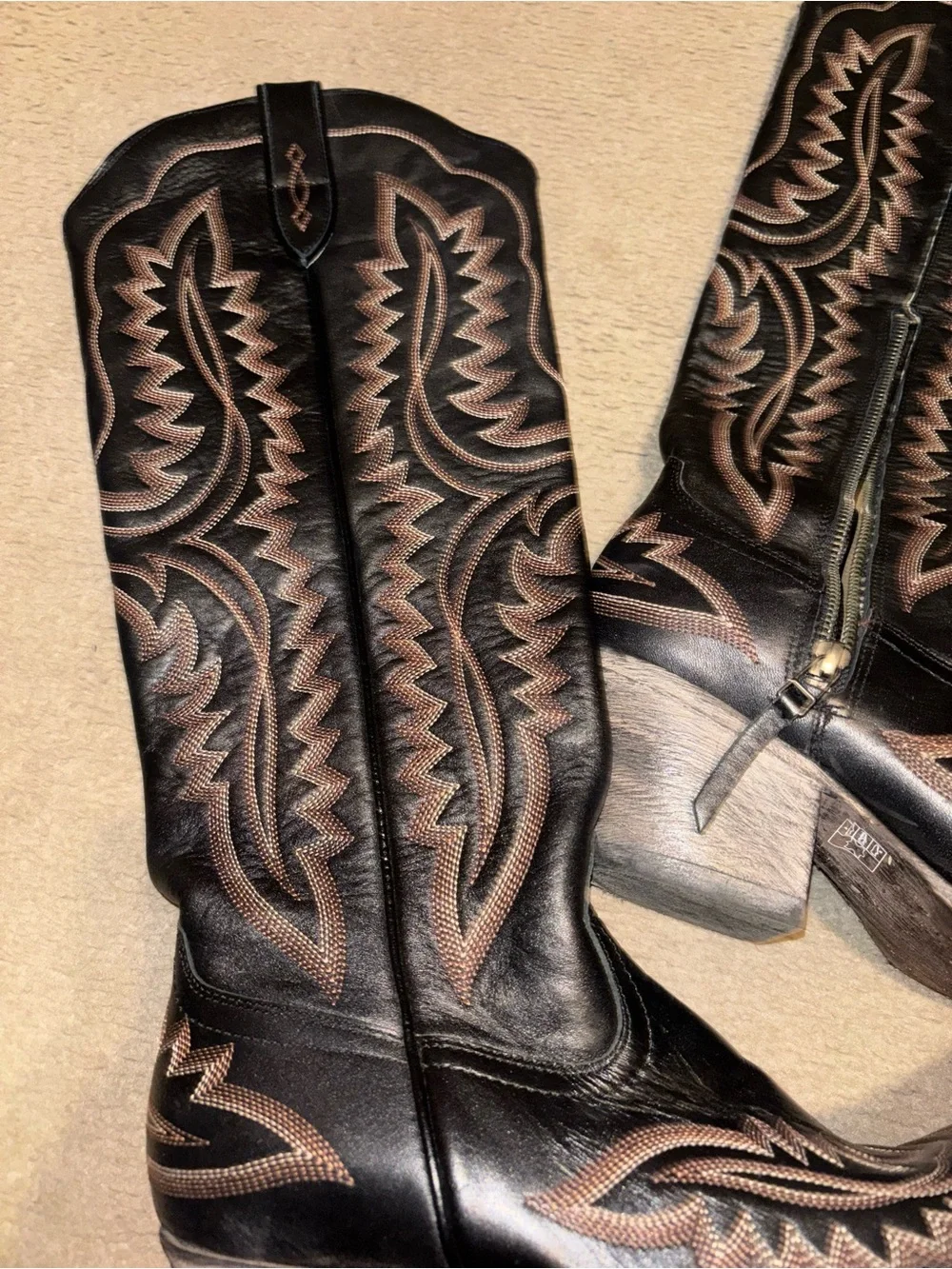 Ariat tall cowboy